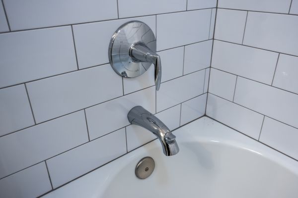 Cost of Tub Spout Replacement in Palmdale
