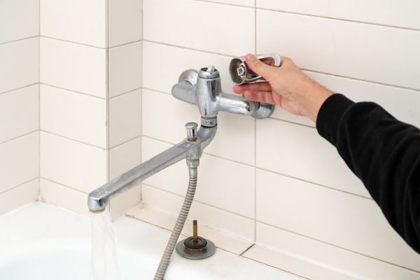 Cost of Shower Handle Repair in Palmdale